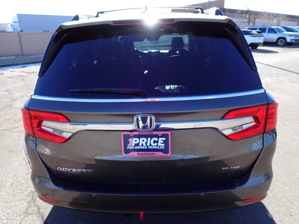 Used 2018 Honda Odyssey Elite Van