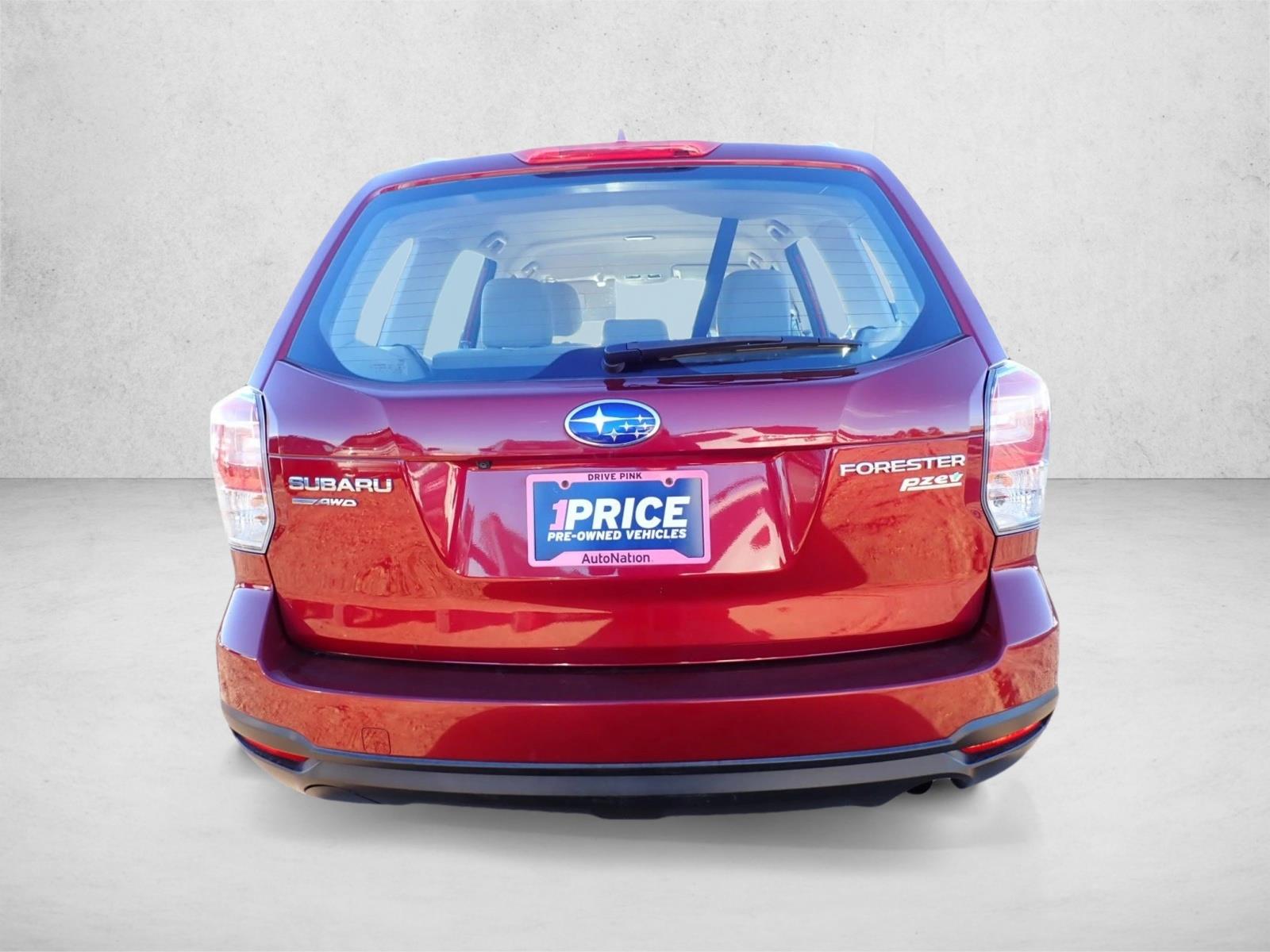 2017 Subaru Forester Base photo 3