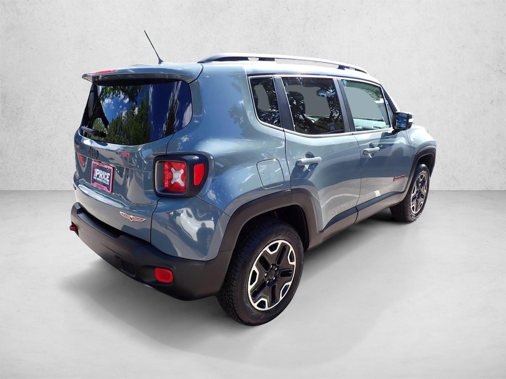 Used 2016 Jeep Renegade Trailhawk SUV