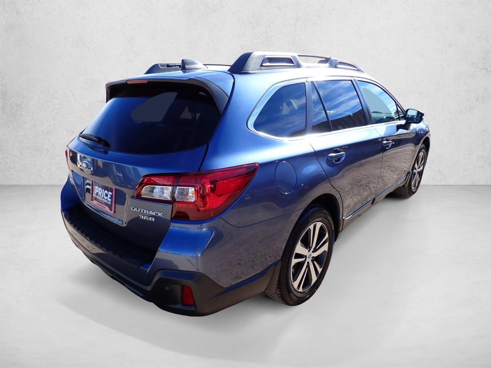 2018 Subaru Outback Limited photo 4