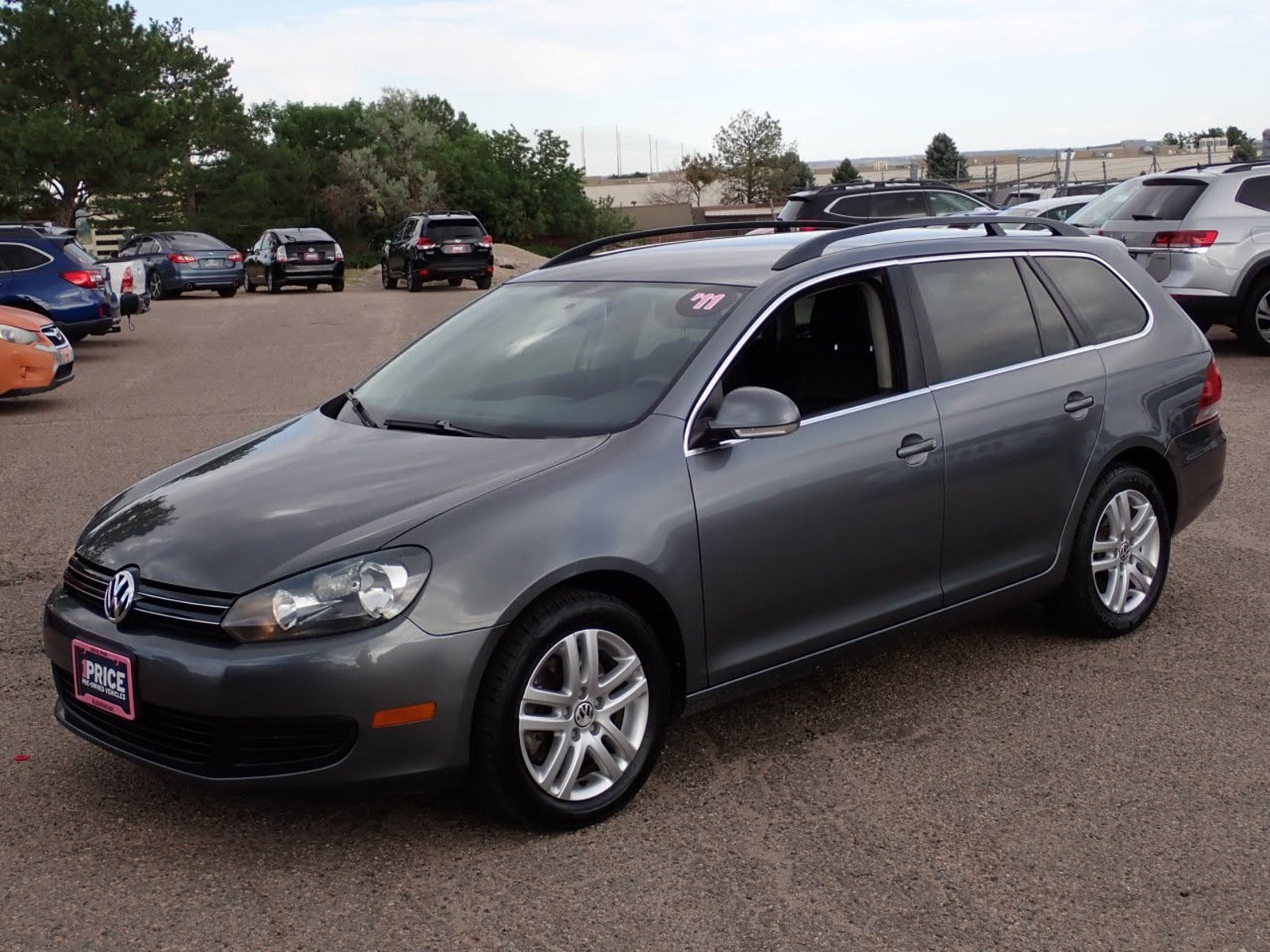 Used 2011 Volkswagen Jetta SportWagen TDI with VIN 3VWPL7AJ5BM702706 for sale in Centennial, CO