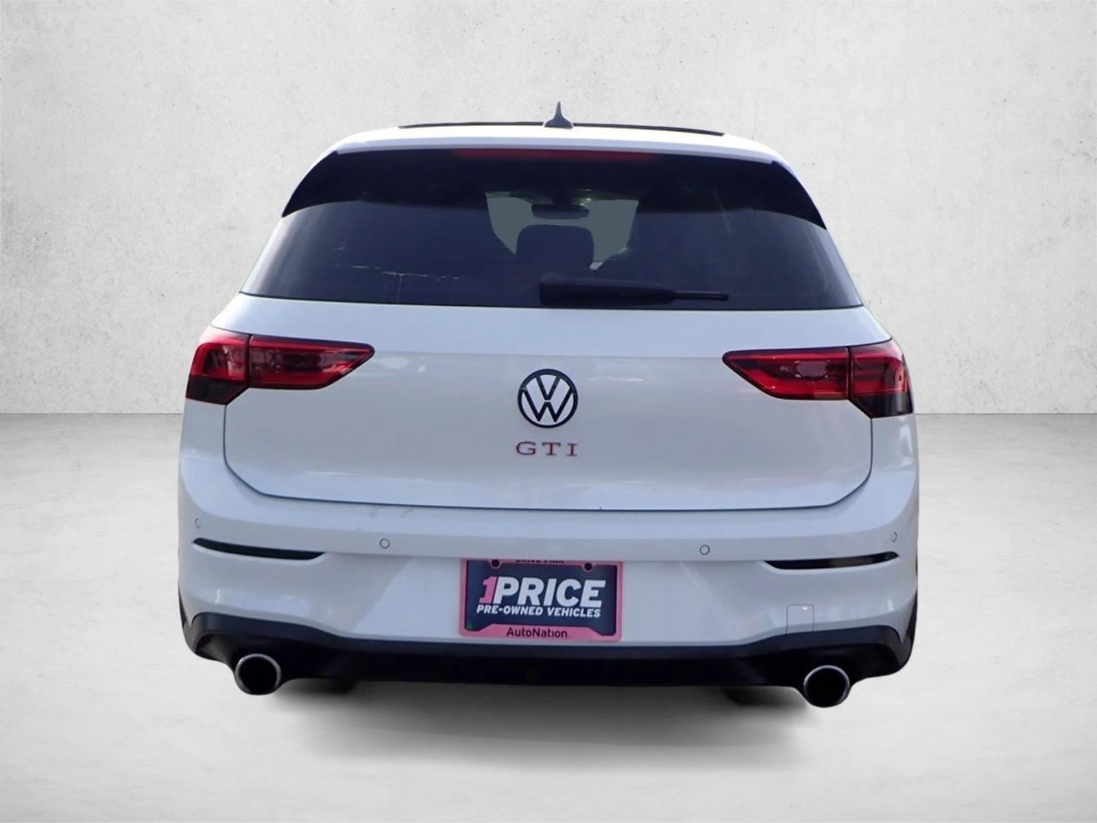 2022 Volkswagen Golf GTI Autobahn photo 3