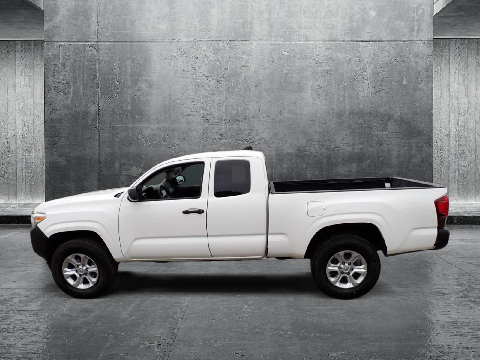 Used 2019 Toyota Tacoma SR with VIN 5TFSX5EN1KX067495 for sale in Centennial, CO