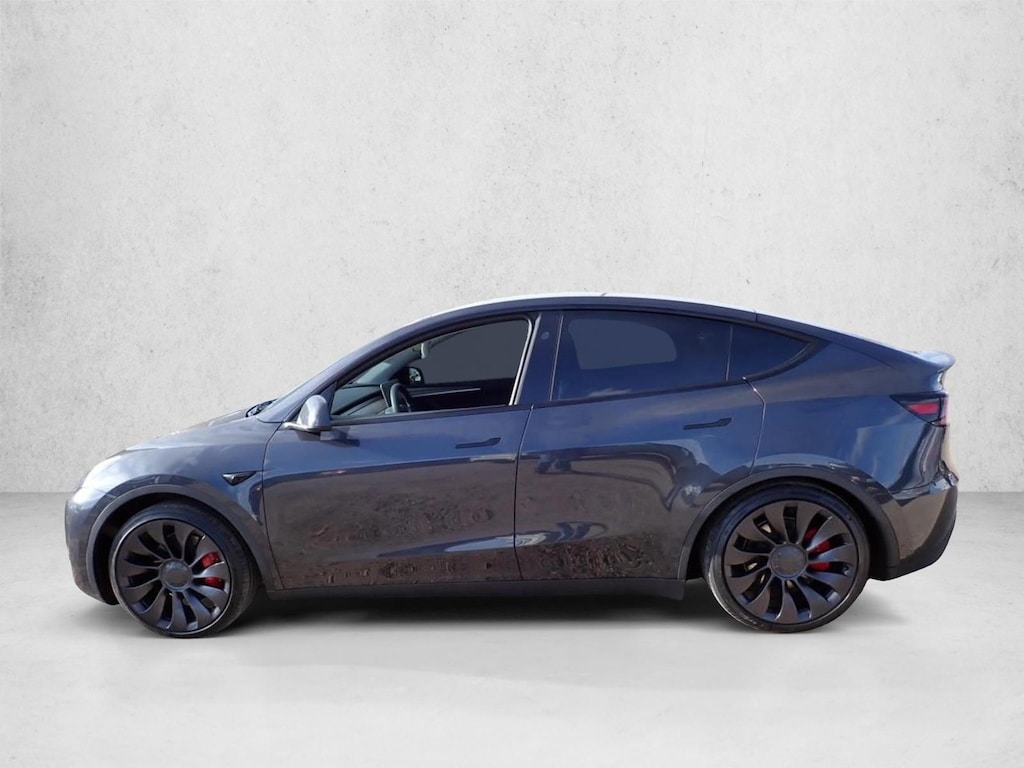 Used 2024 Tesla Model Y Performance SUV