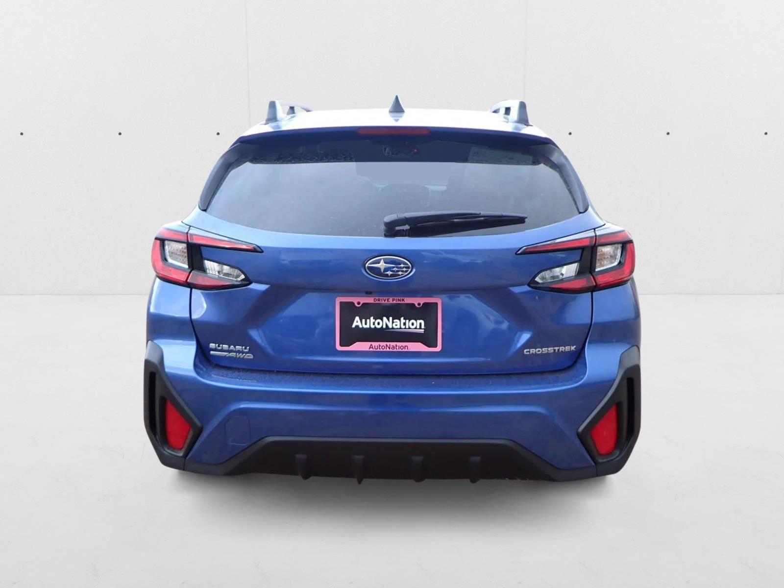 2025 Subaru Crosstrek Premium photo 3