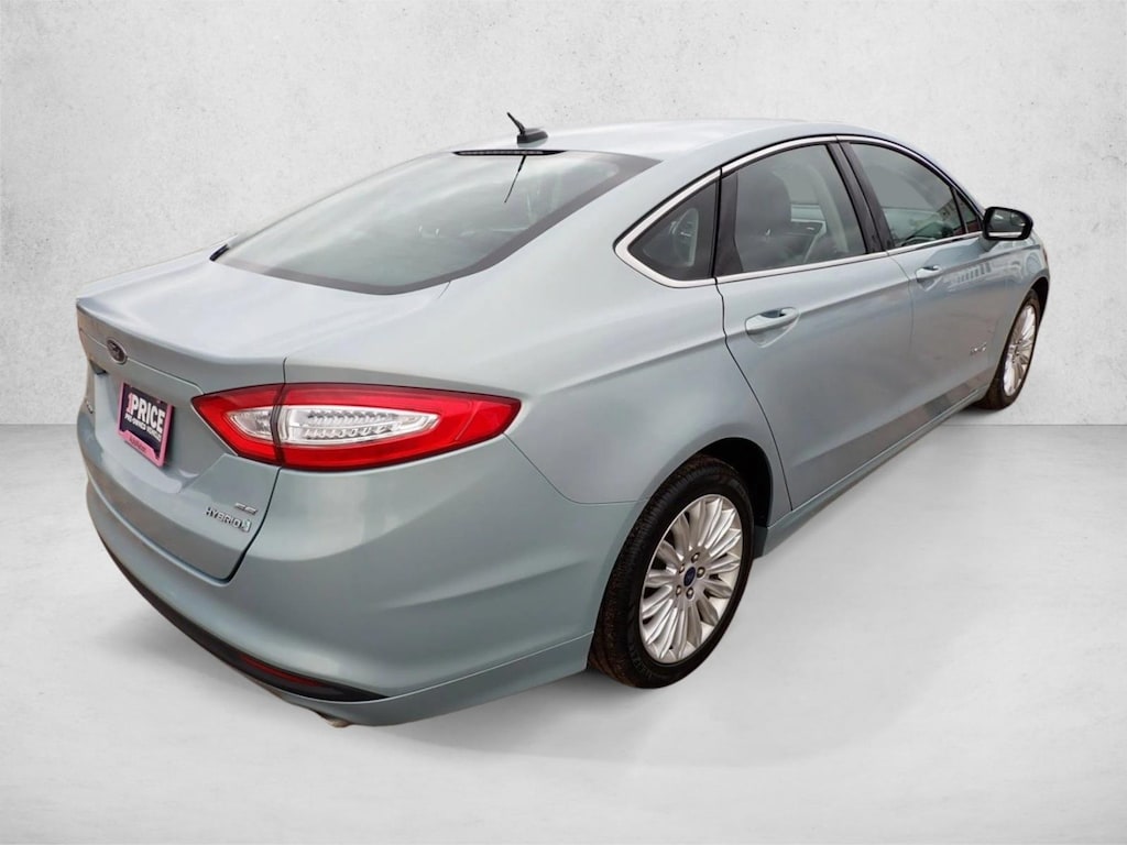 Used 2014 Ford Fusion Hybrid SE Hybrid Sedan