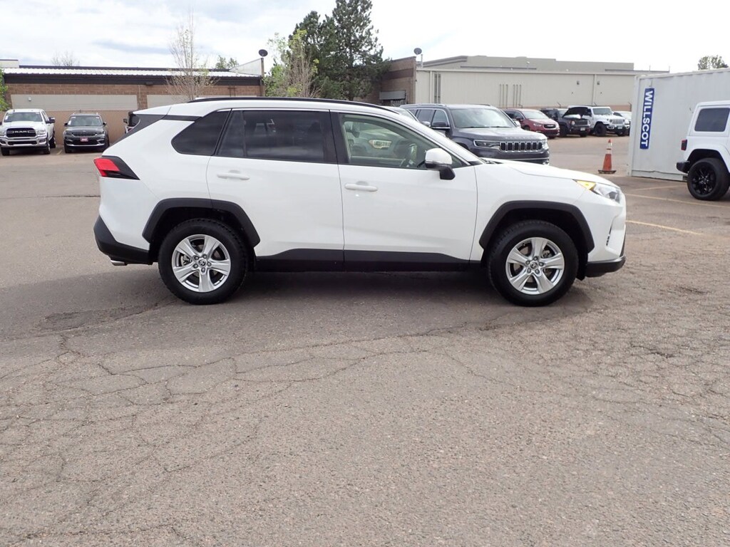 Used 2021 Toyota RAV4 XLE SUV