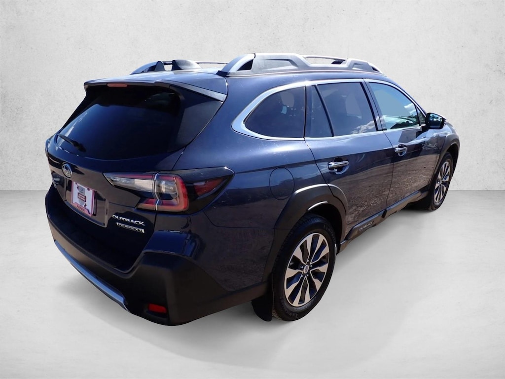 Used 2025 Subaru Outback Touring XT SUV