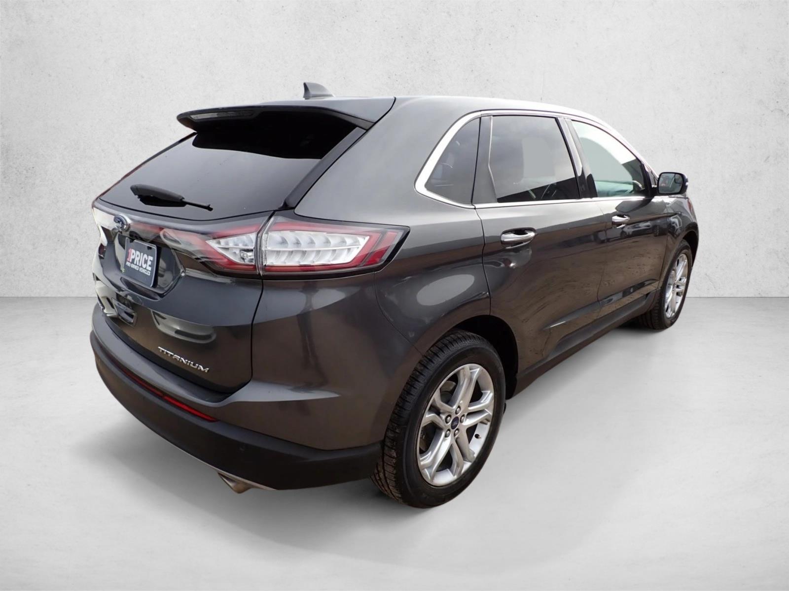 2018 Ford Edge Titanium photo 4