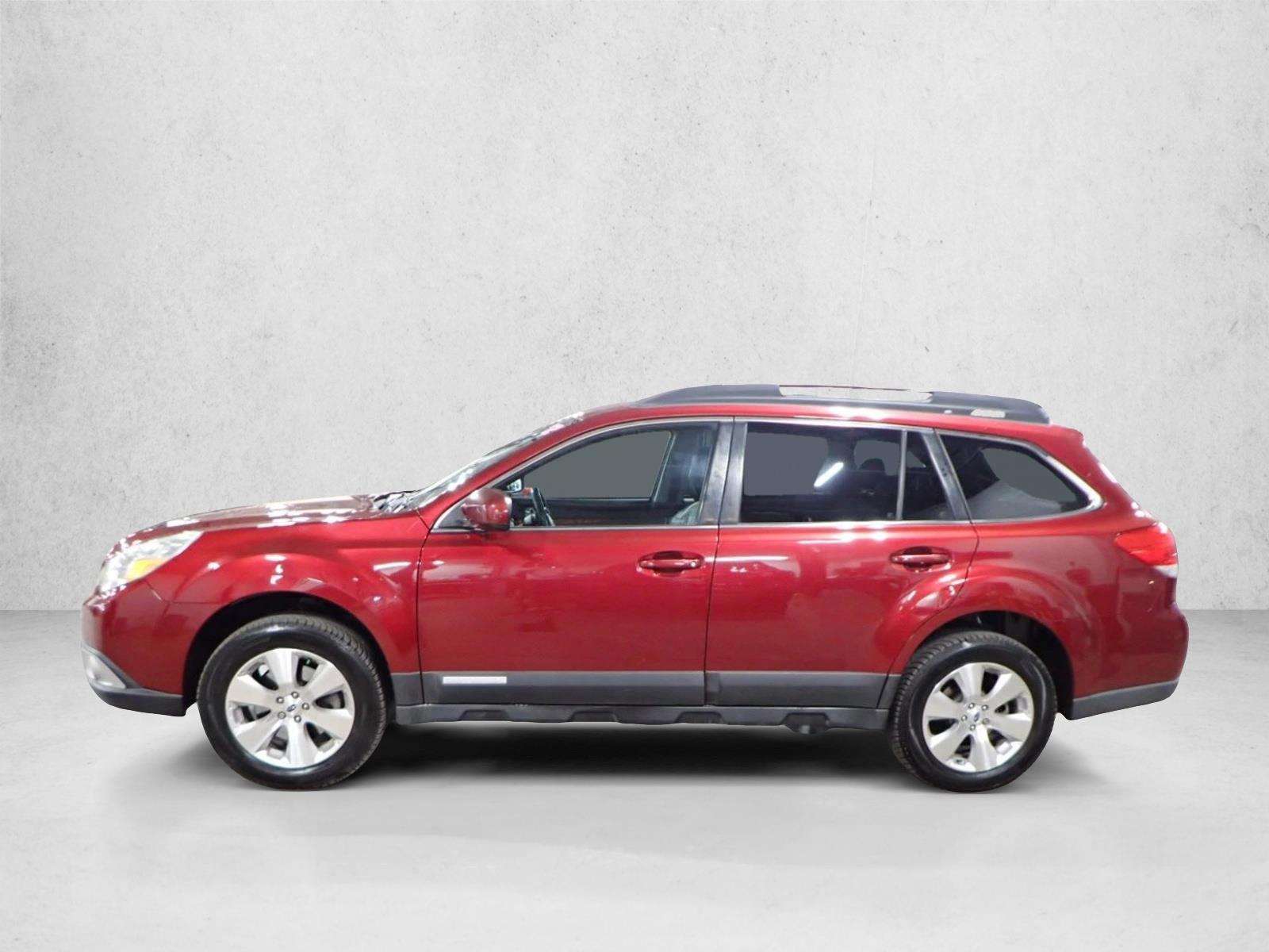 2012 Subaru Outback 3.6R Limited photo 2