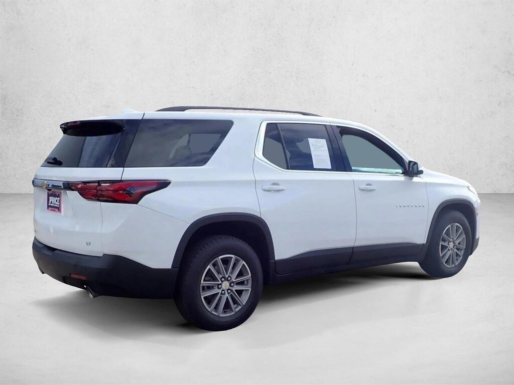 Used 2023 Chevrolet Traverse LT Cloth SUV