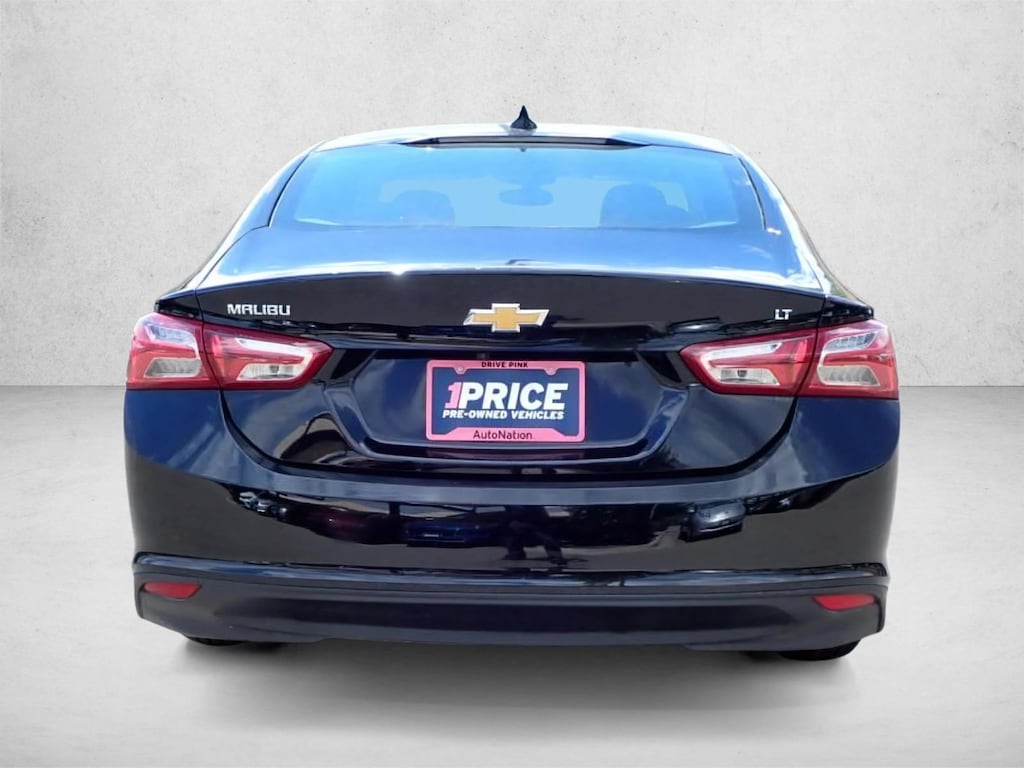Used 2022 Chevrolet Malibu LT Sedan