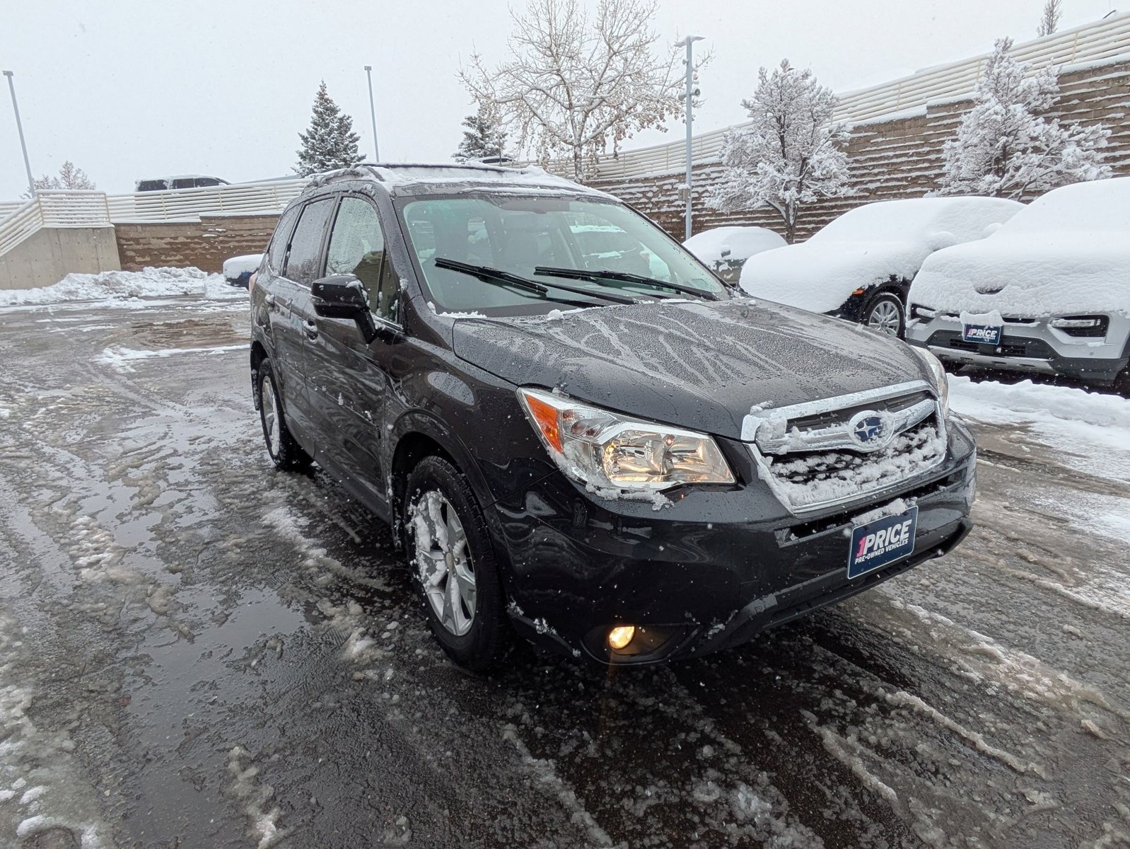 2014 Subaru Forester 2.5i Touring photo 3