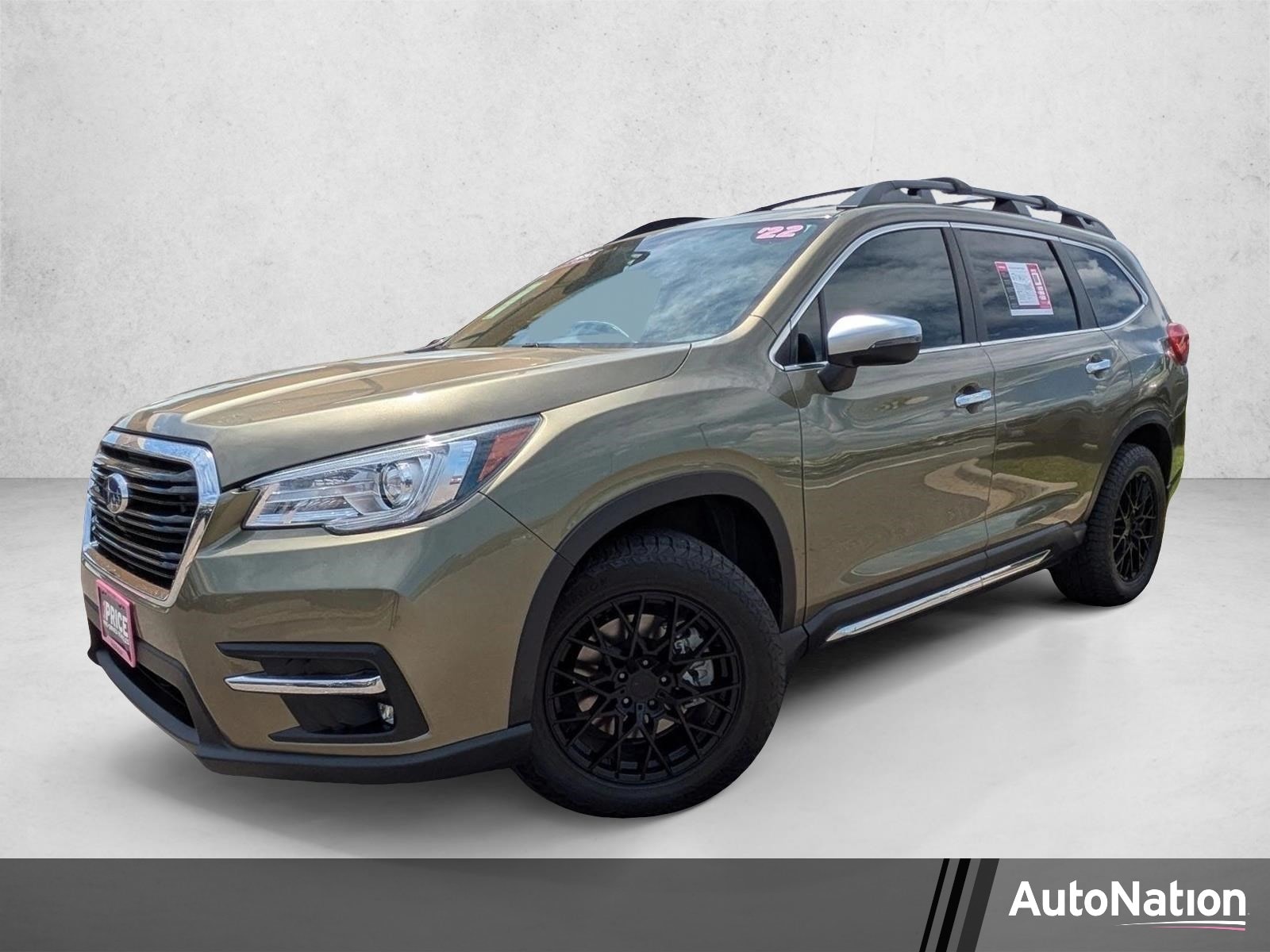 2022 Subaru Ascent Touring's photo