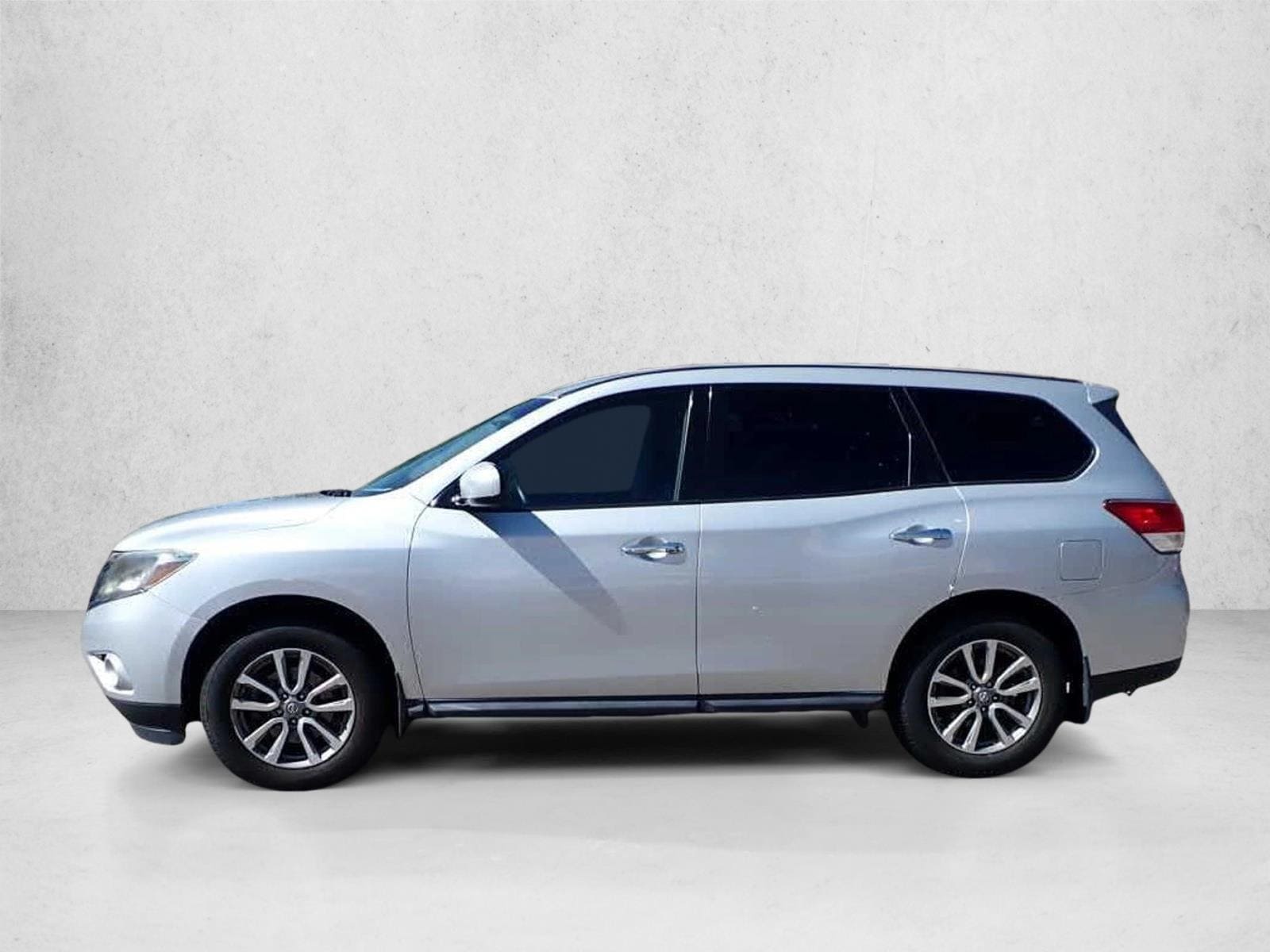 Used 2014 Nissan Pathfinder S with VIN 5N1AR2MM0EC727594 for sale in Golden, CO