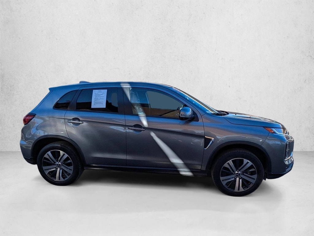 Used 2024 Mitsubishi Outlander Sport SE SUV