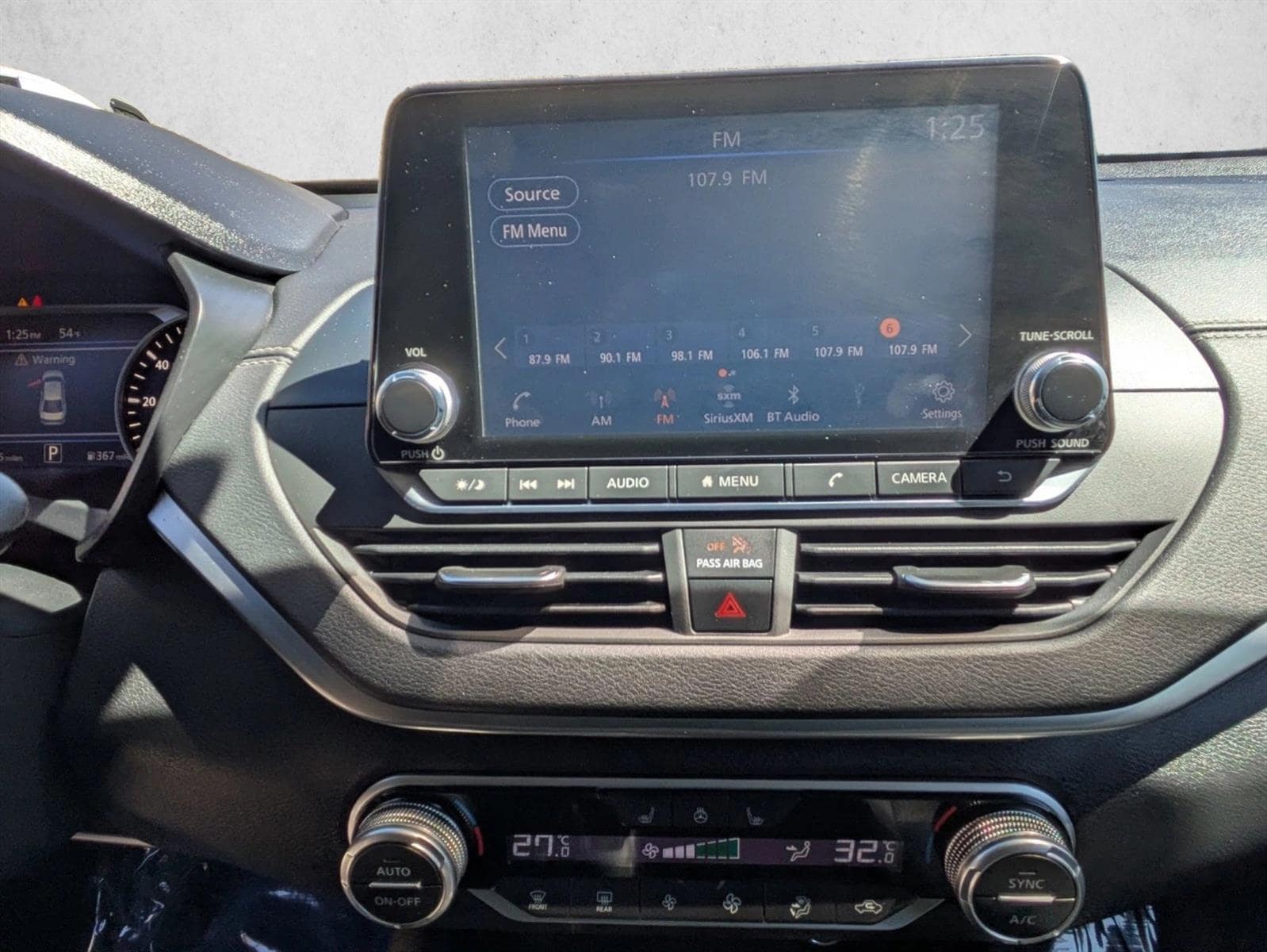 2020 Nissan Altima SV - Photo 15