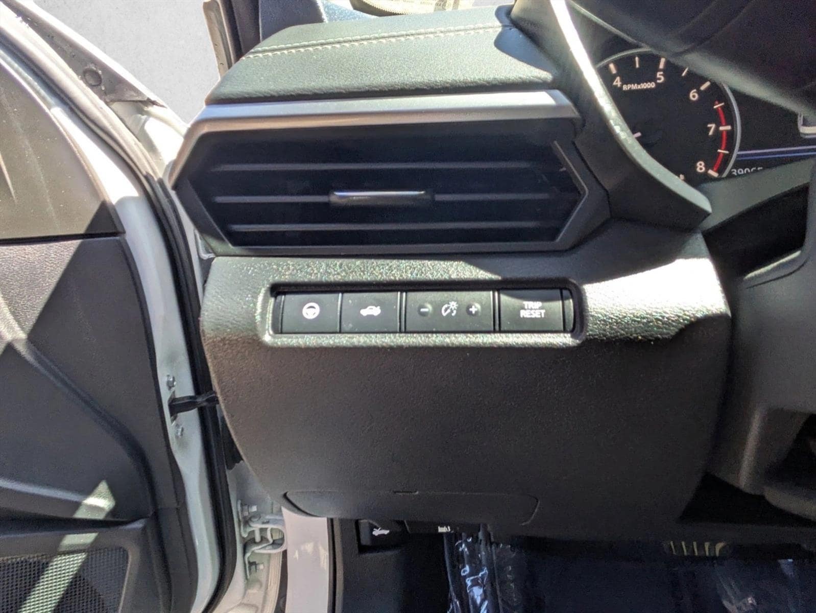 2020 Nissan Altima SV - Photo 19