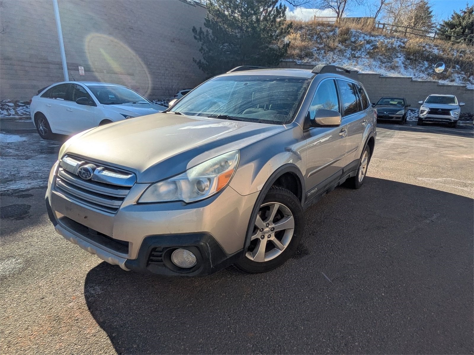 2014 Subaru Outback 2.5i Limited's photo