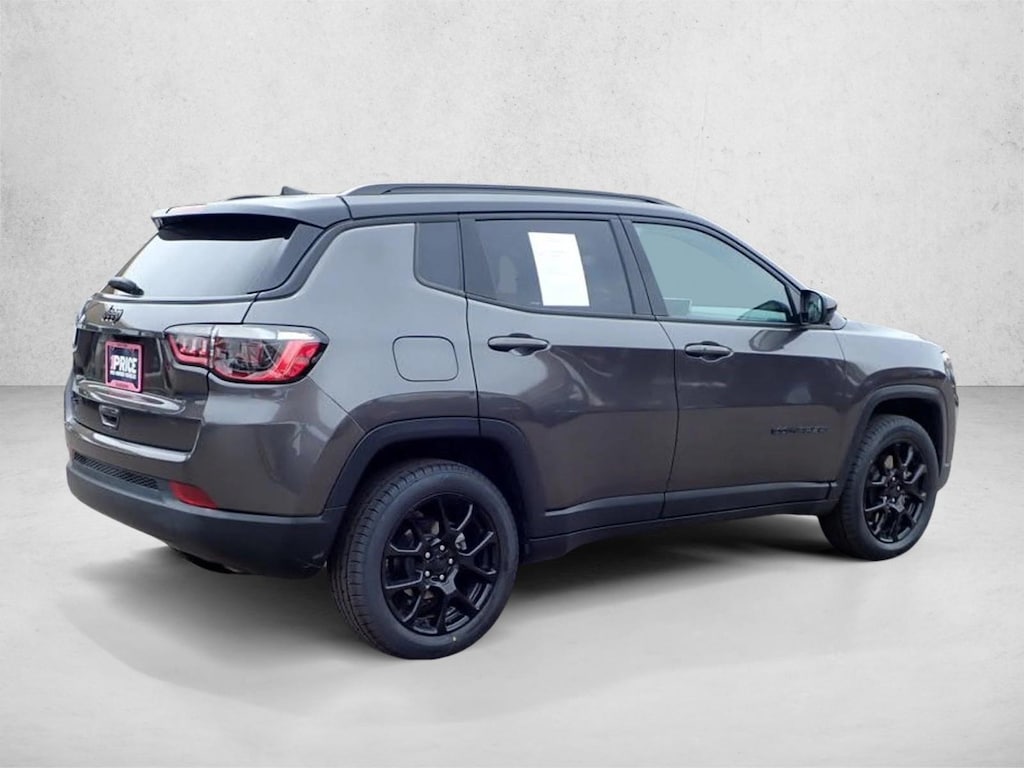 Used 2023 Jeep Compass Altitude SUV
