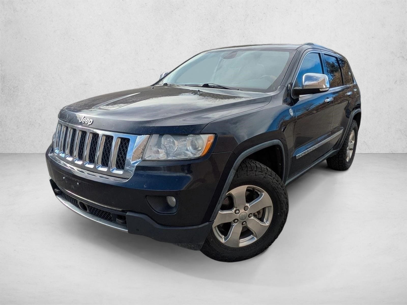 2011 Jeep Grand Cherokee Overland's photo