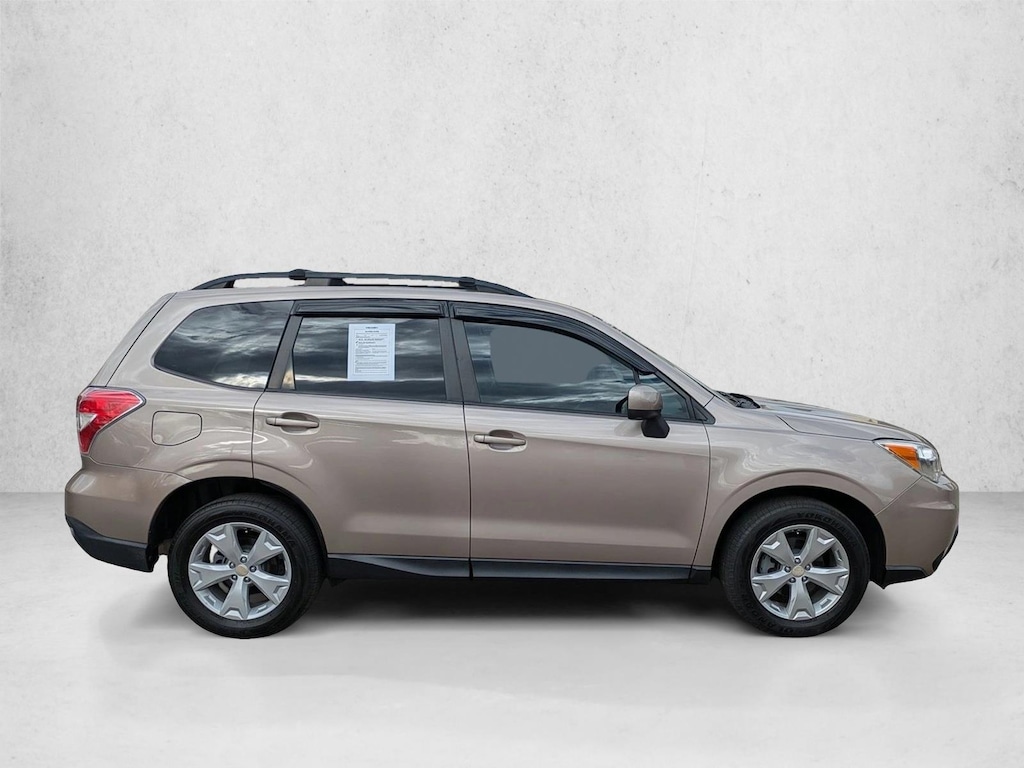 Used 2015 Subaru Forester 2.5i Premium SUV