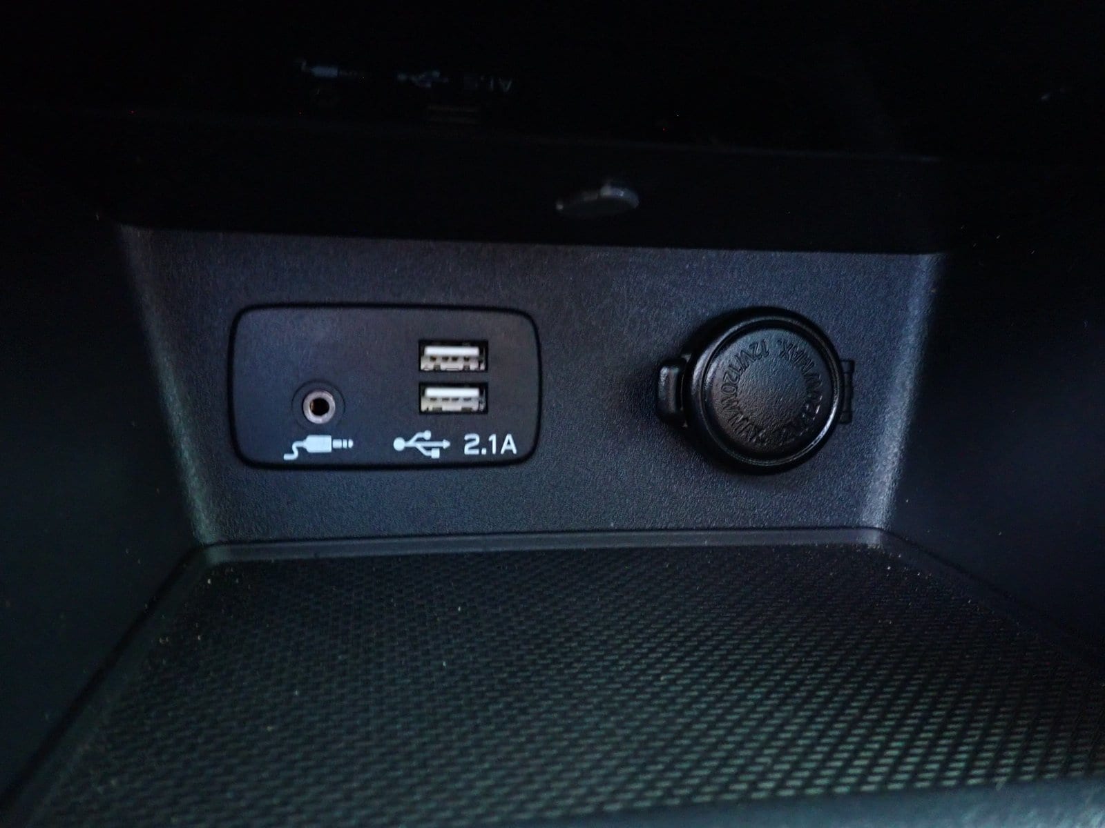 2023 Subaru Forester Touring - Photo 24