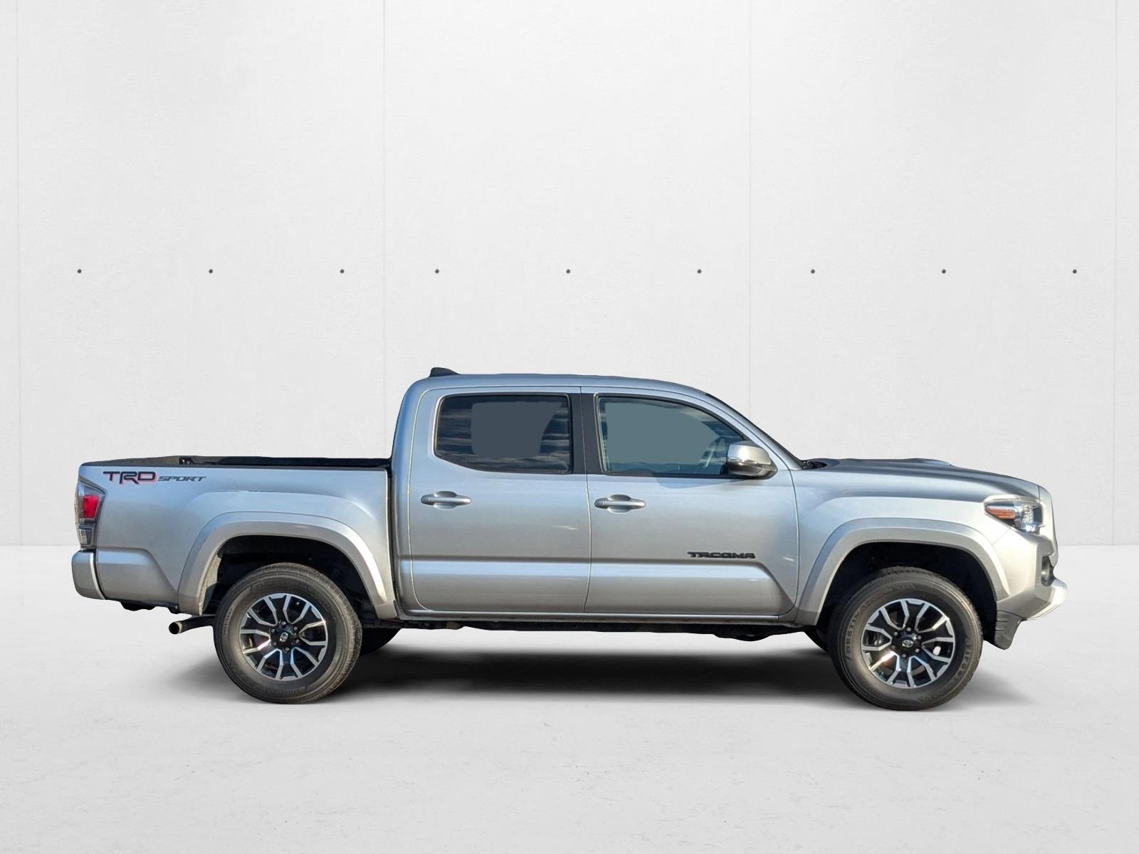 2022 Toyota Tacoma TRD Sport photo 4