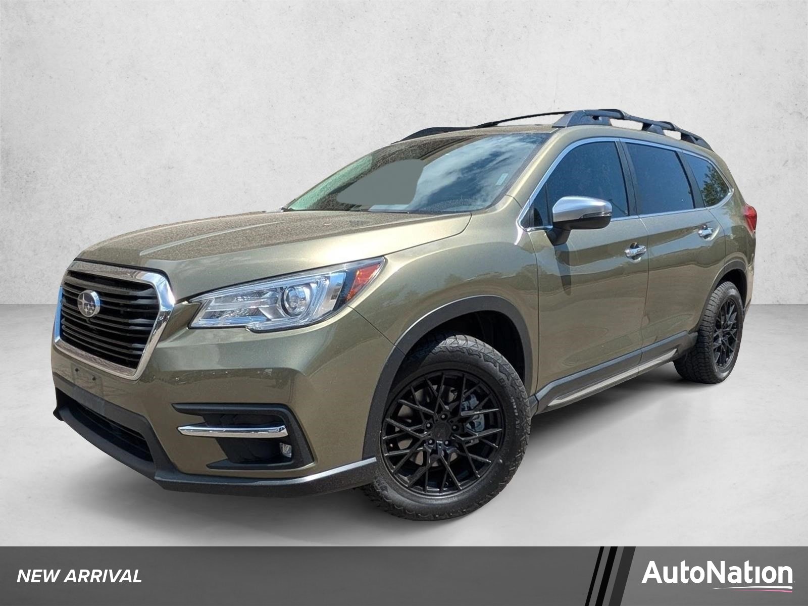 2022 Subaru Ascent Touring's photo