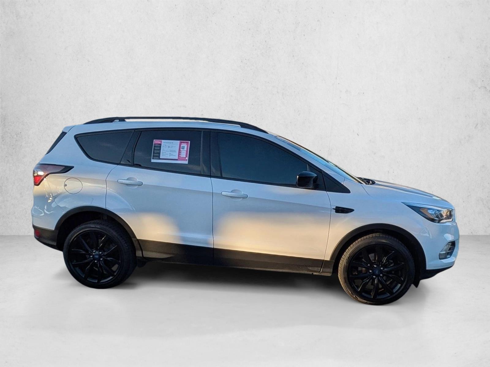 2018 Ford Escape SE photo 4