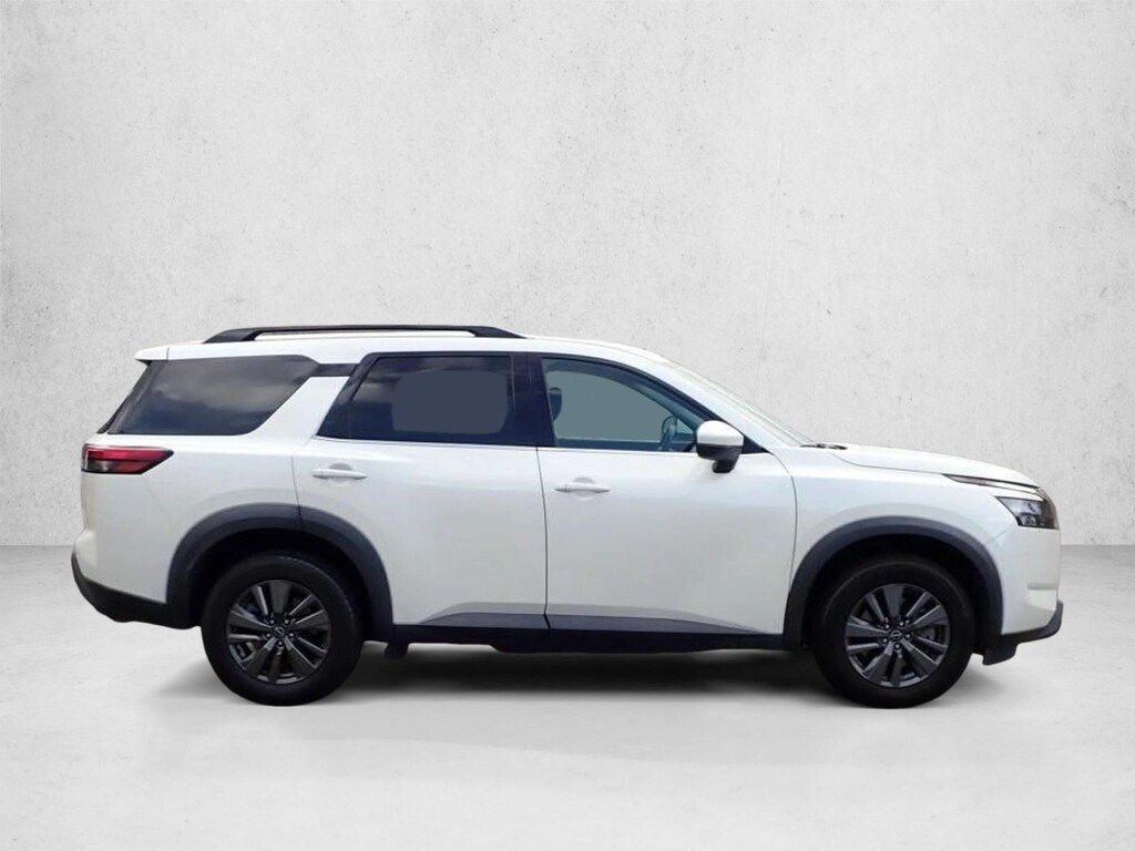 Used 2023 Nissan Pathfinder SV SUV