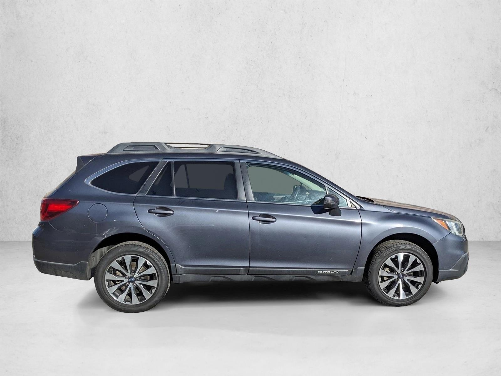 2016 Subaru Outback 2.5i Limited photo 4