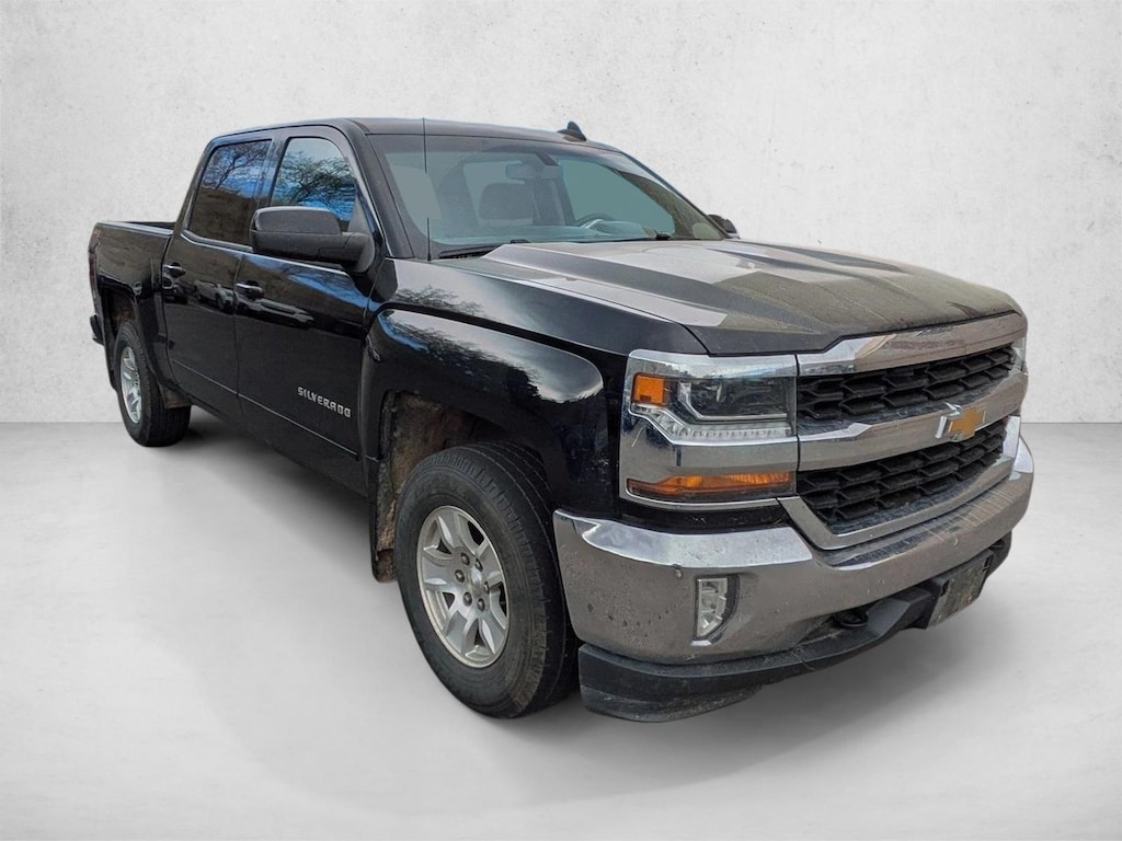 Used 2018 Chevrolet Silverado 1500 LT Truck Crew Cab