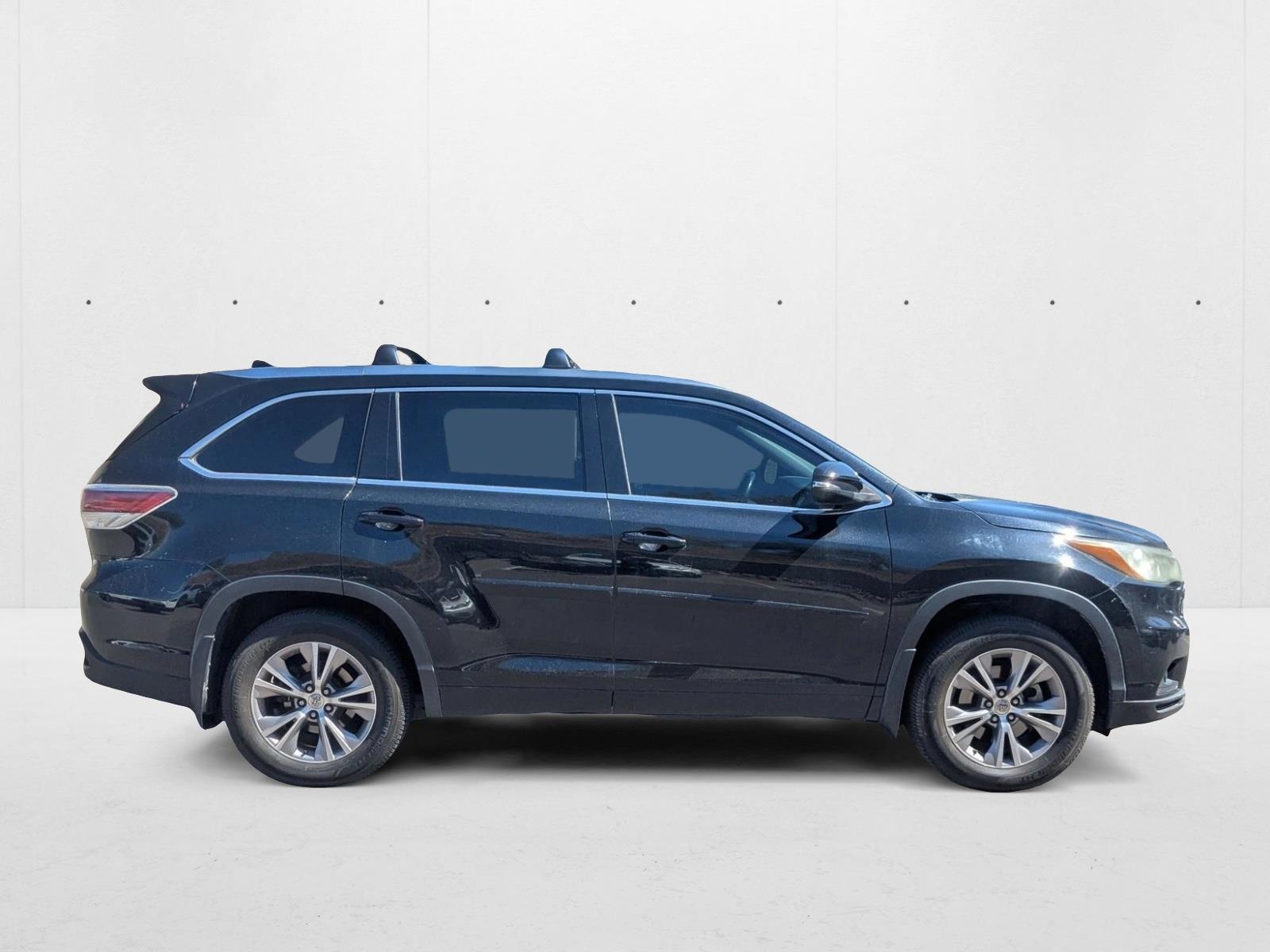2015 Toyota Highlander Base Hybrid photo 4