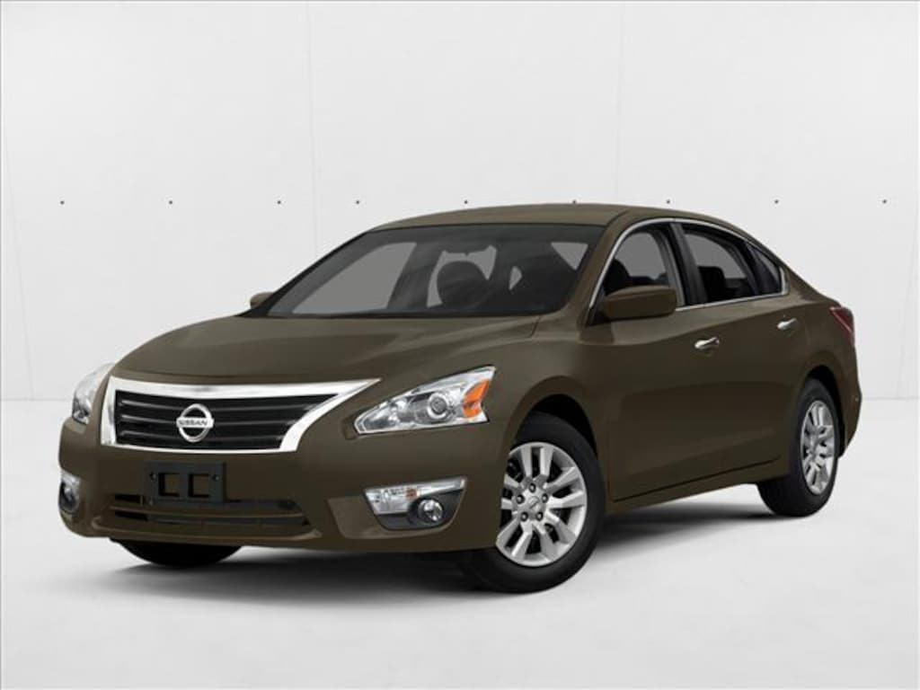 Used 2014 Nissan Altima 2.5 S Sedan