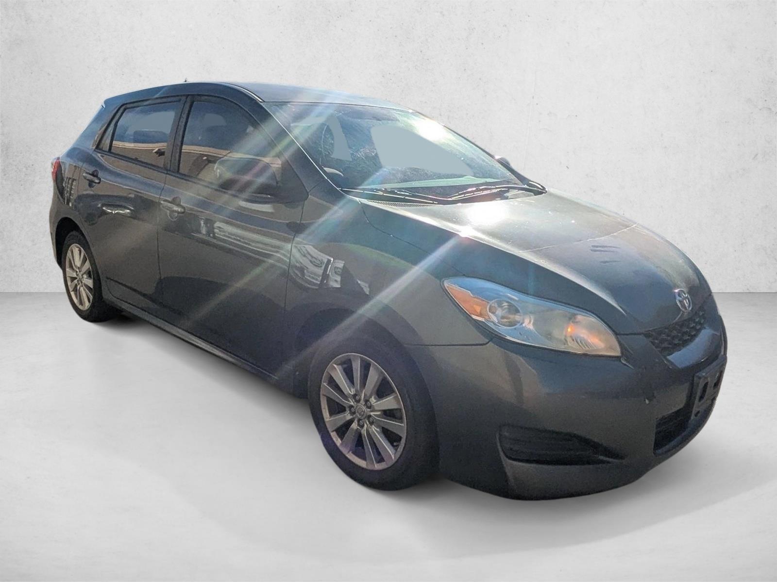 2010 Toyota Corolla Matrix L 4WD photo 3