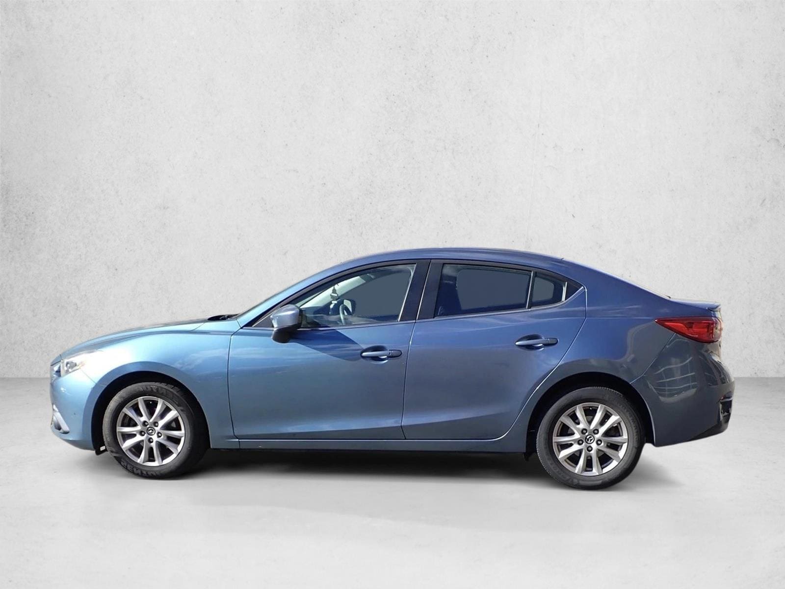 Used 2015 Mazda MAZDA3 i Touring with VIN JM1BM1V79F1267973 for sale in Golden, CO