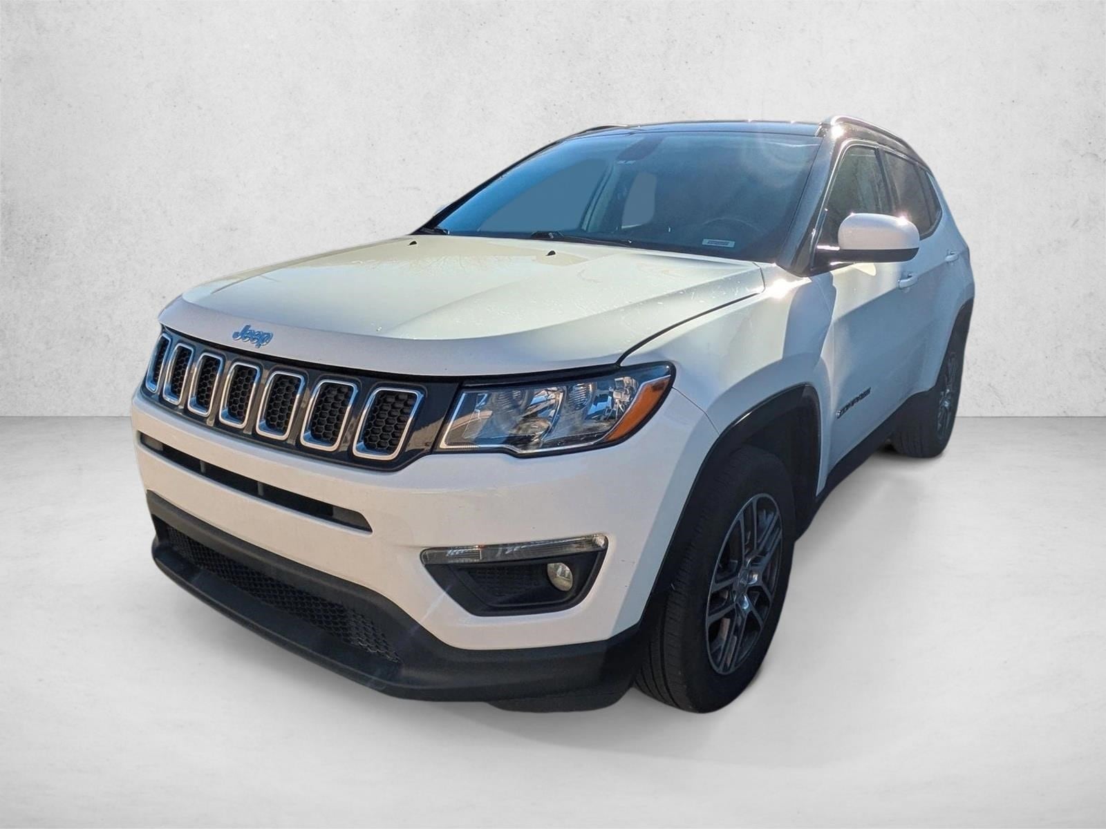 2018 Jeep Compass Latitude's photo