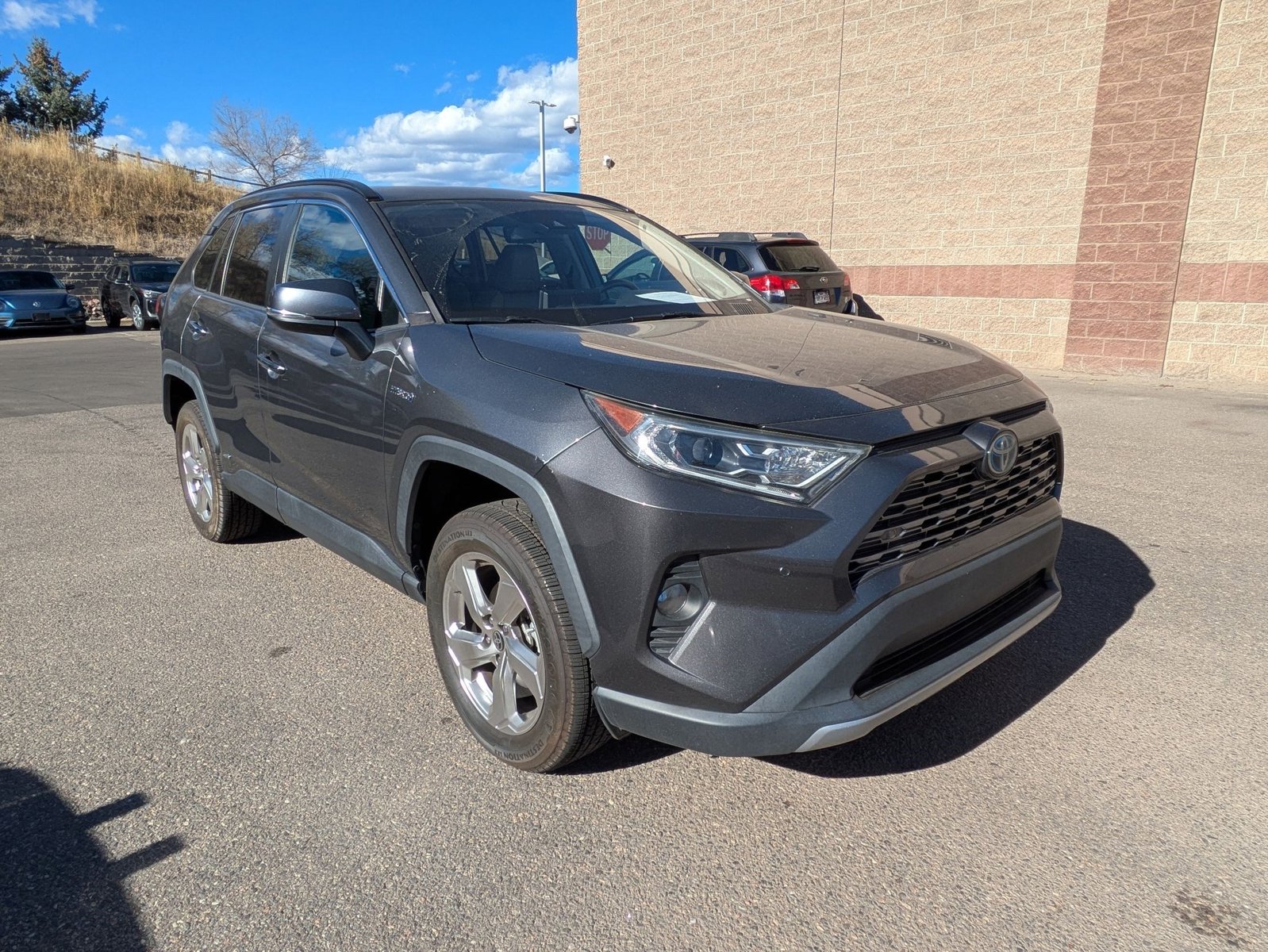 2021 Toyota RAV4 Hybrid Limited photo 3