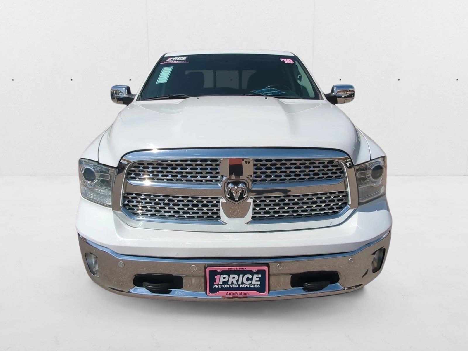 2018 Ram 1500 Laramie photo 2
