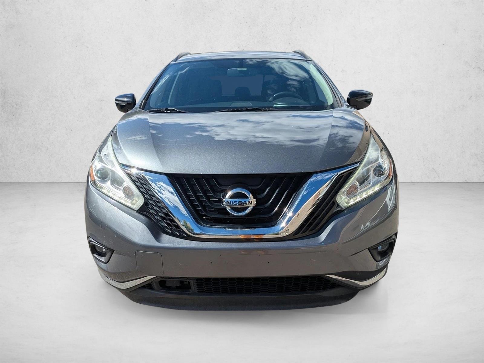 2017 Nissan Murano Platinum photo 2