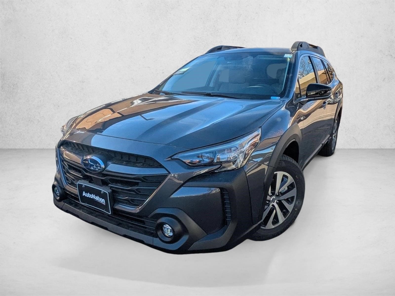 2025 Subaru Outback Premium's photo