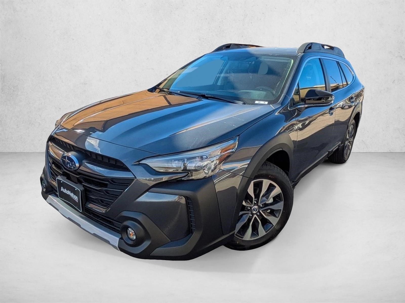 2025 Subaru Outback Limited's photo