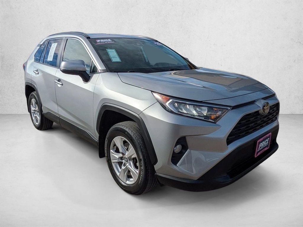 Used 2021 Toyota RAV4 XLE SUV