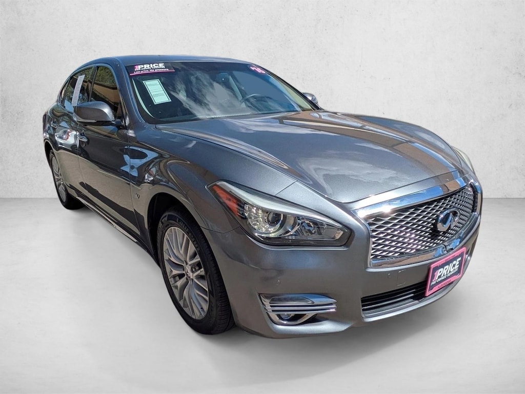 Used 2016 INFINITI Q70L Sedan