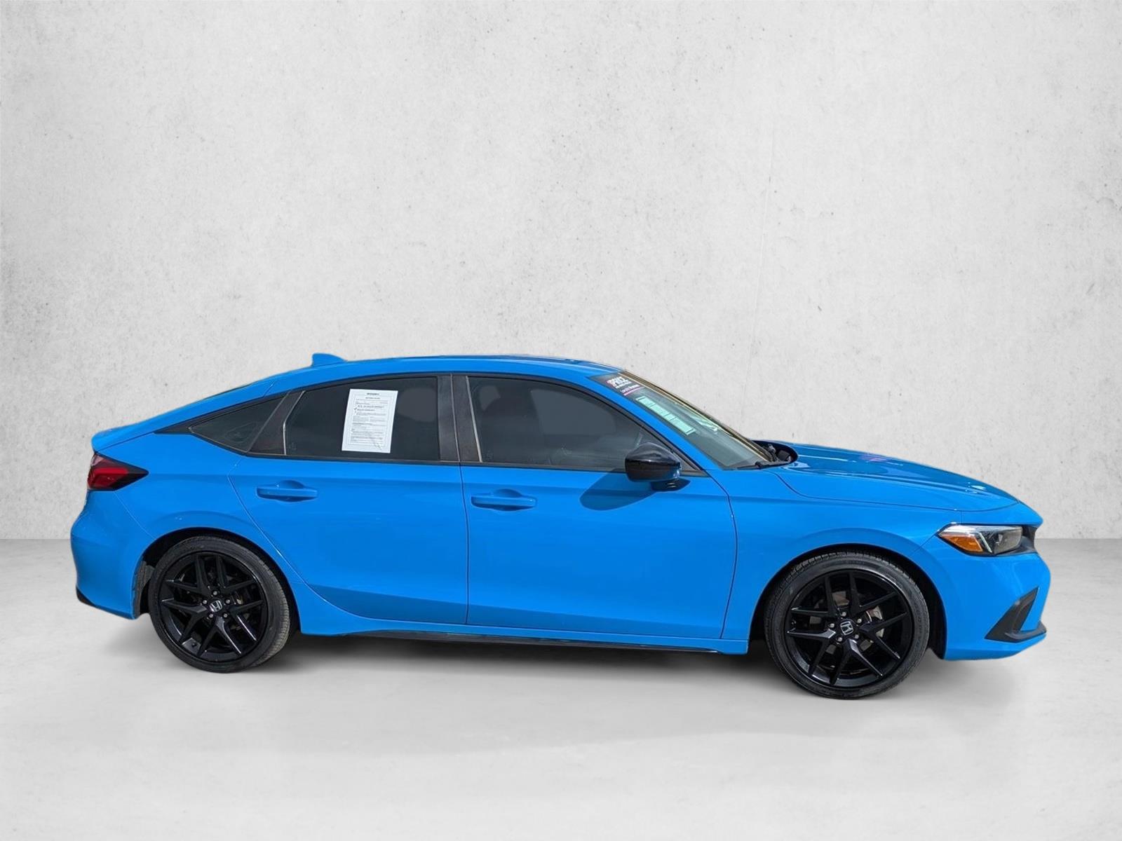 2022 Honda Civic Sport photo 4