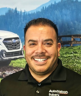 Staff member Fidel Parra from ID_c36179
