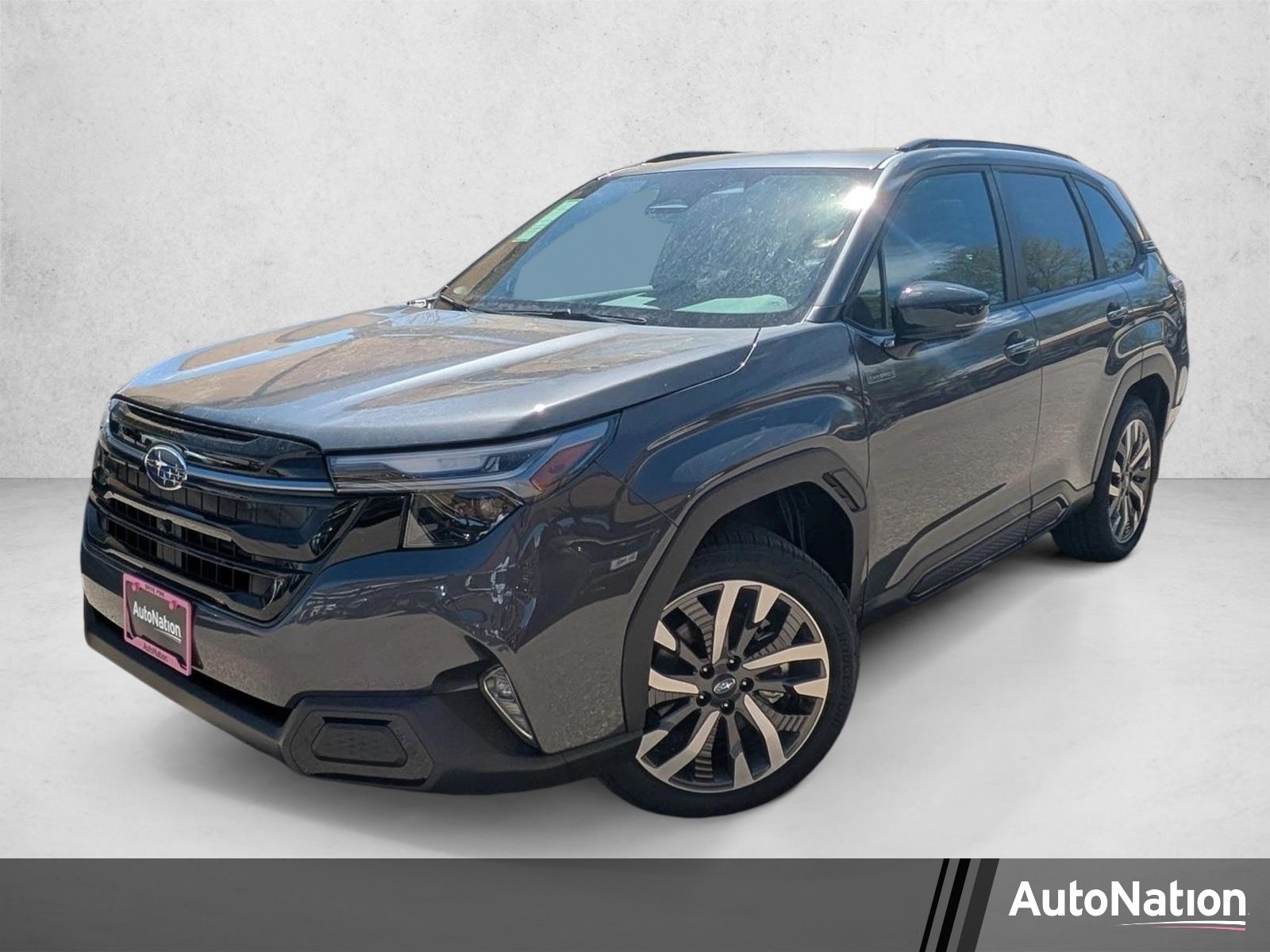 2026 Subaru Forester Touring Hybrid's photo