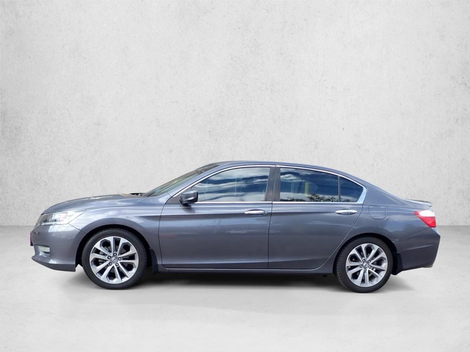 Used 2013 Honda Accord Sport with VIN 1HGCR2F53DA239044 for sale in Golden, CO