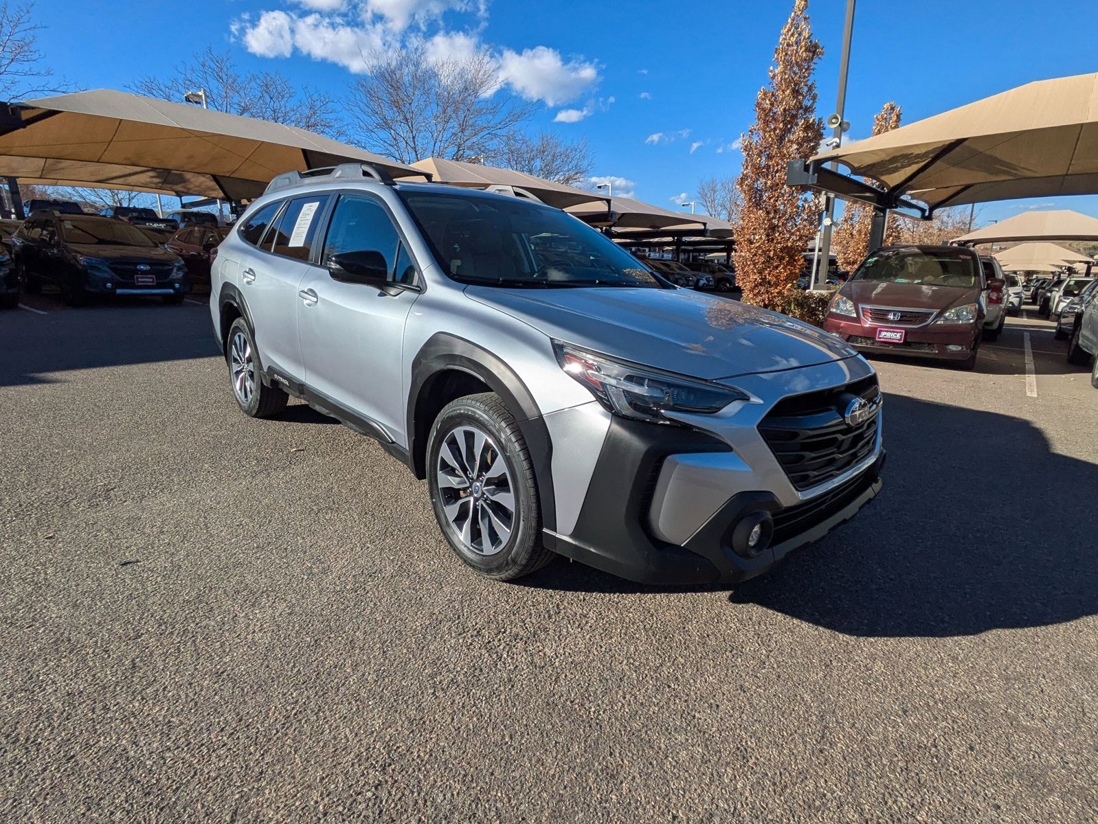 2023 Subaru Outback Onyx Edition XT photo 3